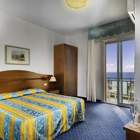 Tritone Jesolo Lido Венеция