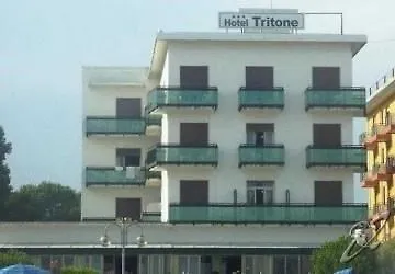 Tritone Jesolo Lido 2*