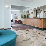Tritone Jesolo Lido 2*