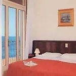 Hotel Tritone Jesolo Lido 2*